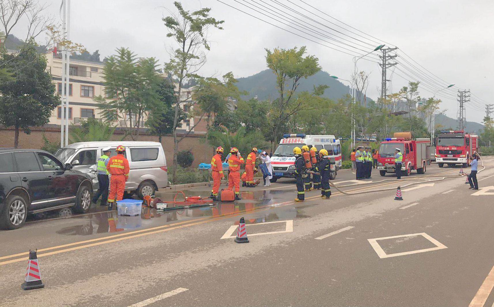 2017年10月13日富民县公安局道路运输交通事故应急演练